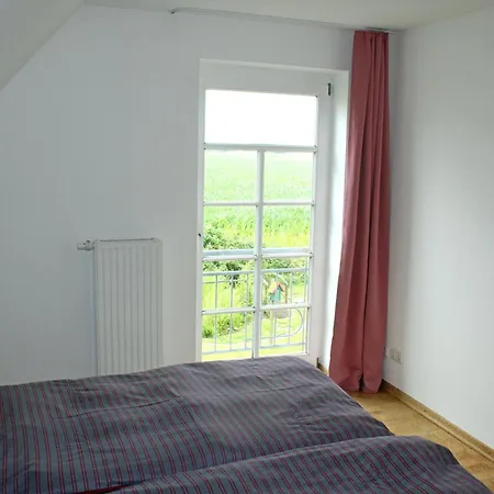 Rum i privatbostad Seetuun Hoff - 2 *